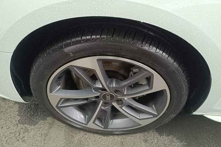 Used Audi A4L 2024 40 TFSI Fashion Dynamic Model Exterior 4