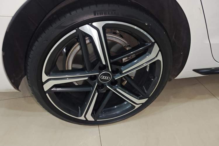 Used Audi A4L 2024 40 TFSI Luxury Dynamic Edition Exterior 5
