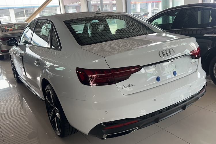 Used Audi A4L 2024 40 TFSI Luxury Dynamic Edition Exterior 5