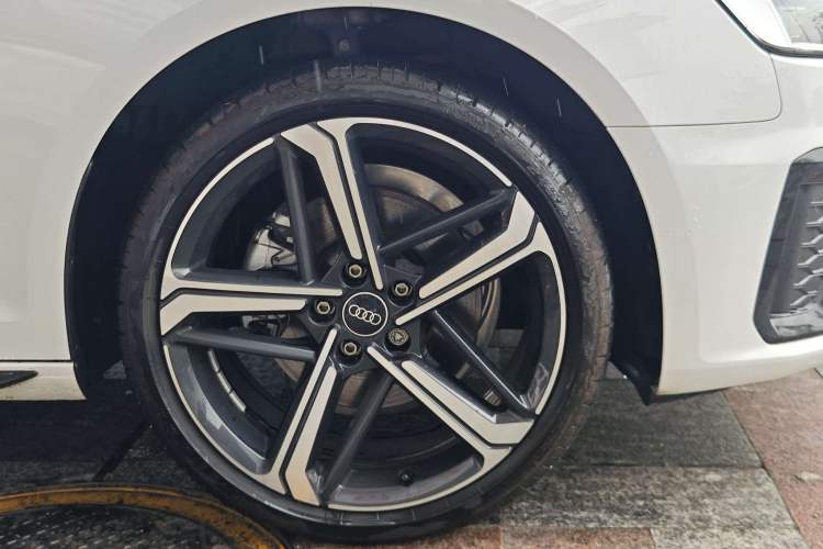 Used Audi A4L 2024 40 TFSI Luxury Dynamic Edition Exterior 7