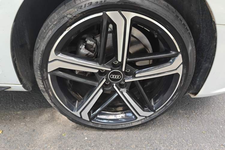 Used Audi A4L 2024 40 TFSI Luxury Dynamic Edition Exterior 7