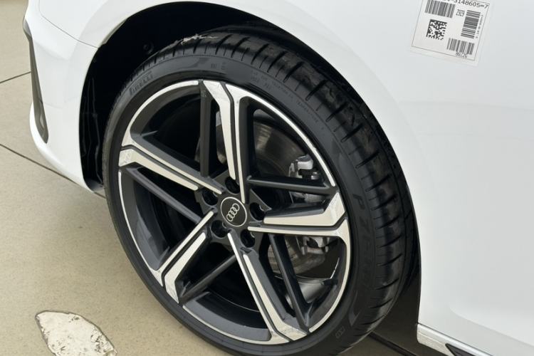 Used Audi A4L 2024 40 TFSI Luxury Dynamic Edition Exterior 8