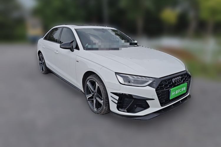 Used Audi A4L 2024 40 TFSI Luxury Dynamic Edition Front Right 45 Deg