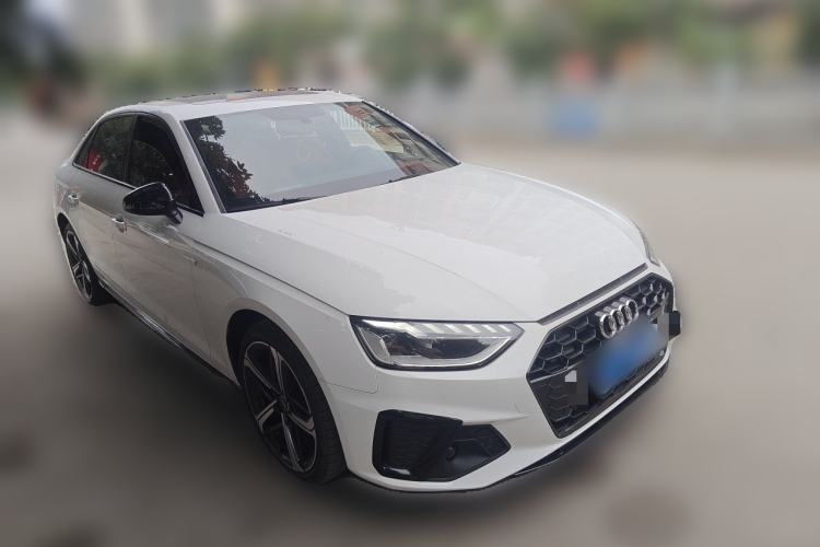 Used Audi A4L 2024 40 TFSI Luxury Dynamic Edition Front Right 45 Deg