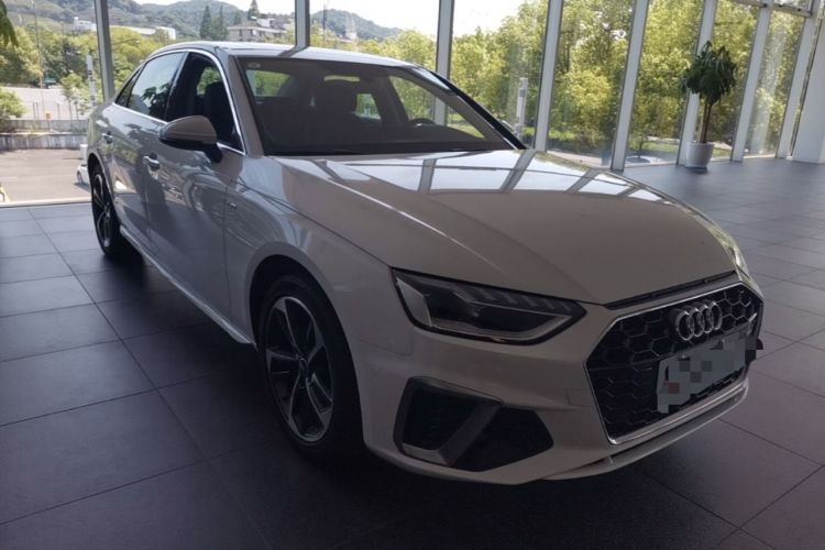 Used Audi A4L 2024 40 TFSI Fashion Dynamic Model Front Right 45 Deg