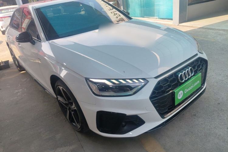 Used Audi A4L 2024 40 TFSI Luxury Dynamic Edition Front Right 45 Deg