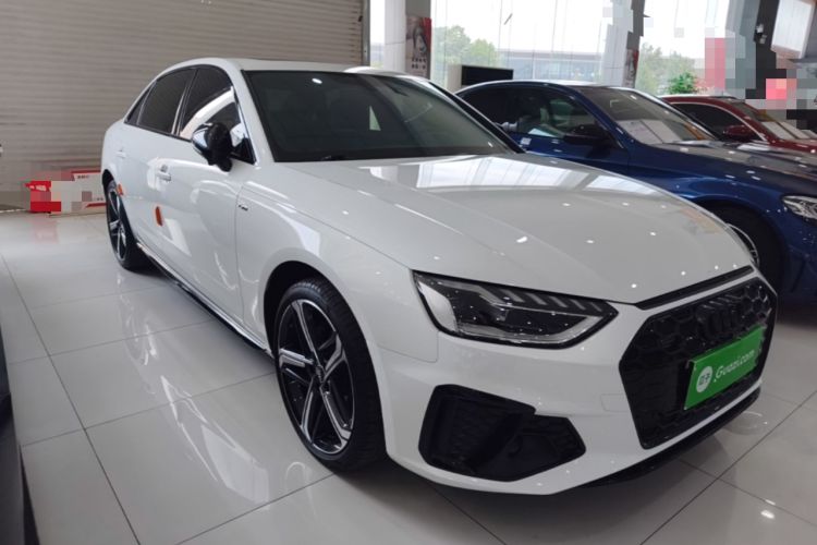 Used Audi A4L 2024 40 TFSI Luxury Dynamic Edition Front Right 45 Deg
