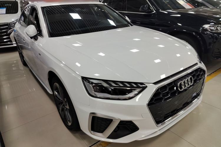Used Audi A4L 2024 40 TFSI Fashion Dynamic Model Front Right 45 Deg
