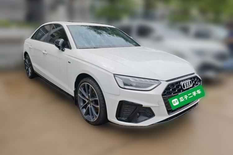 Used Audi A4L 2024 40 TFSI Luxury Dynamic Edition Front Right 45 Deg