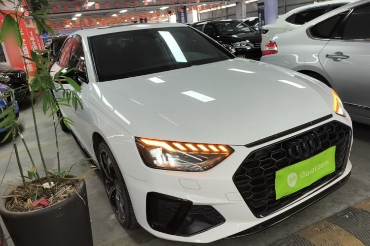 Used Audi A4L 2024 40 TFSI Luxury Dynamic Edition (Starry Night Version) Front Right 45 Deg