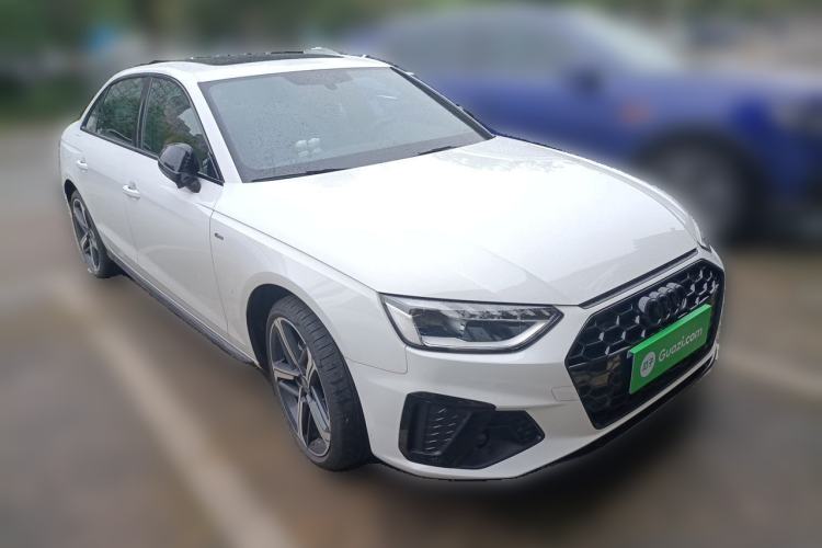 Used Audi A4L 2024 40 TFSI Luxury Dynamic Edition Front Right 45 Deg