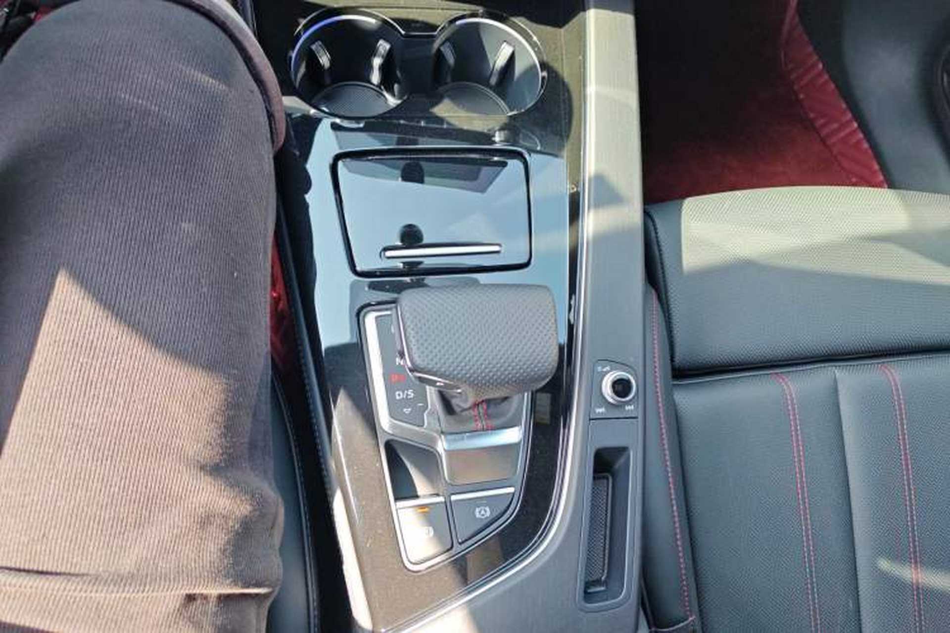 Used Audi A4L 2024 40 TFSI Luxury Dynamic Edition Gear Lever