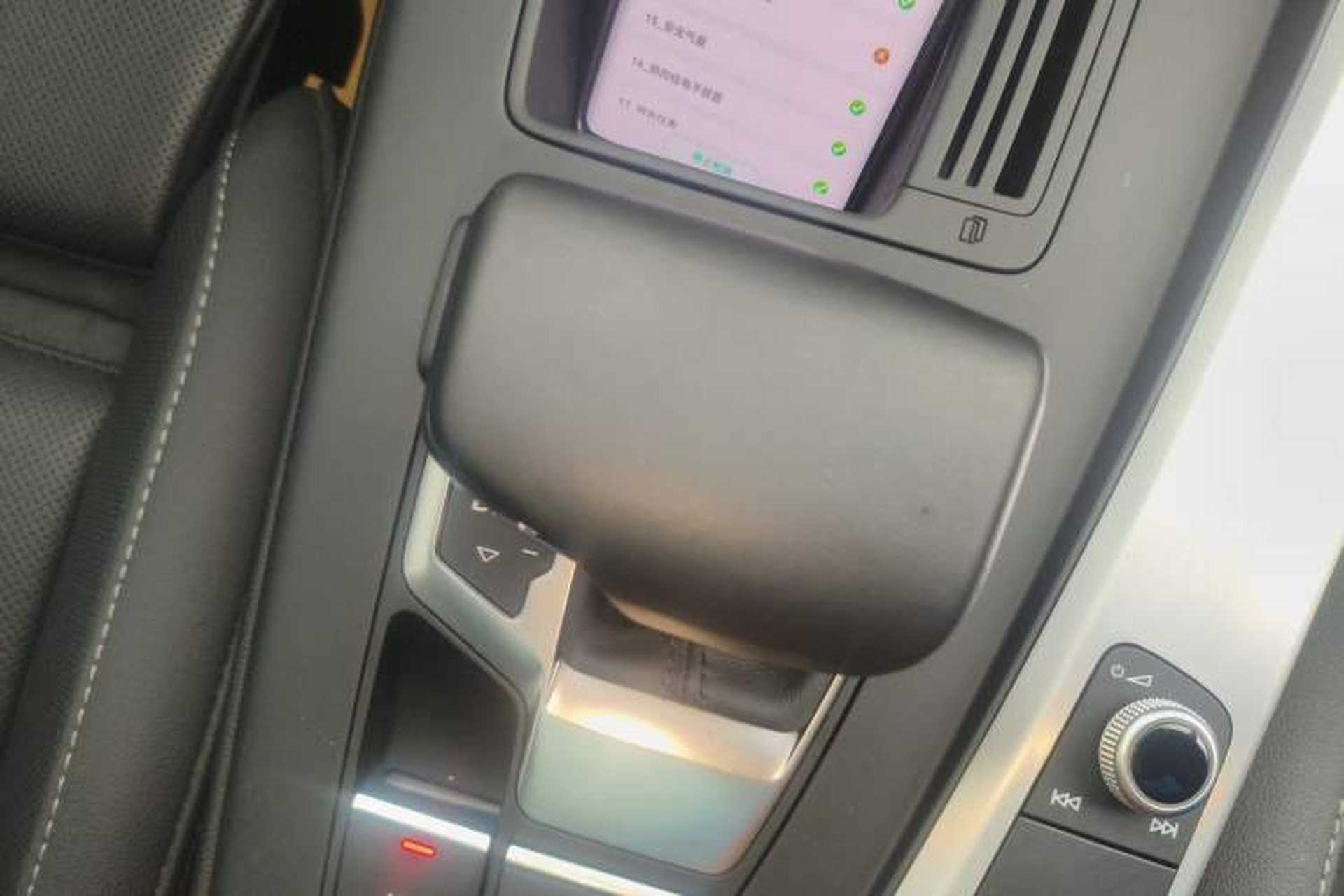 Used Audi A4L 2024 40 TFSI Fashion Dynamic Model Gear Lever