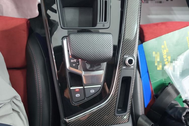 Used Audi A4L 2024 45 TFSI quattro Prestige Dynamic Edition Gear Lever