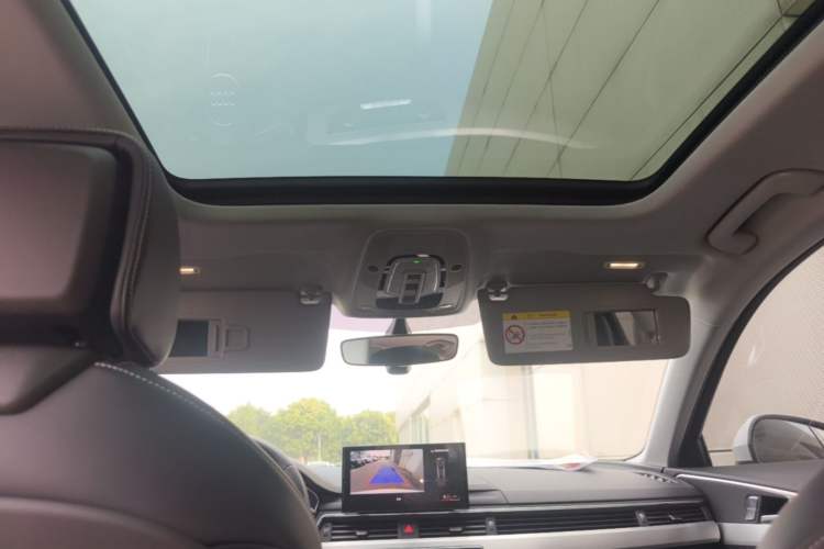 Used Audi A4L 2024 40 TFSI Fashion Dynamic Model Headliner