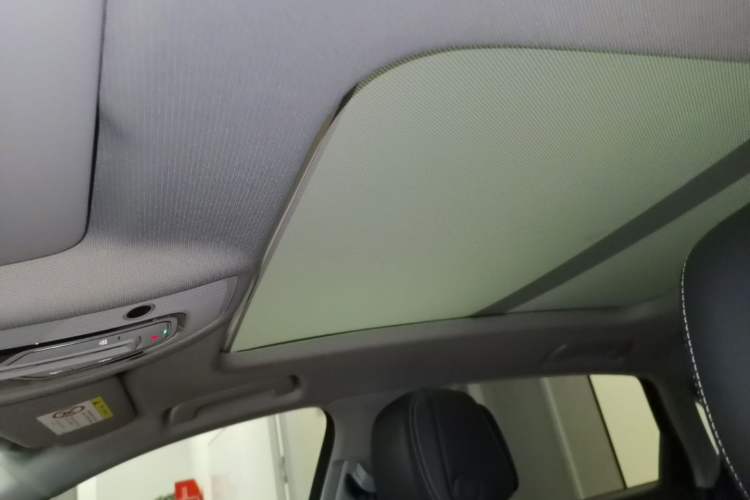 Used Audi A4L 2024 40 TFSI Fashion Dynamic Model Headliner