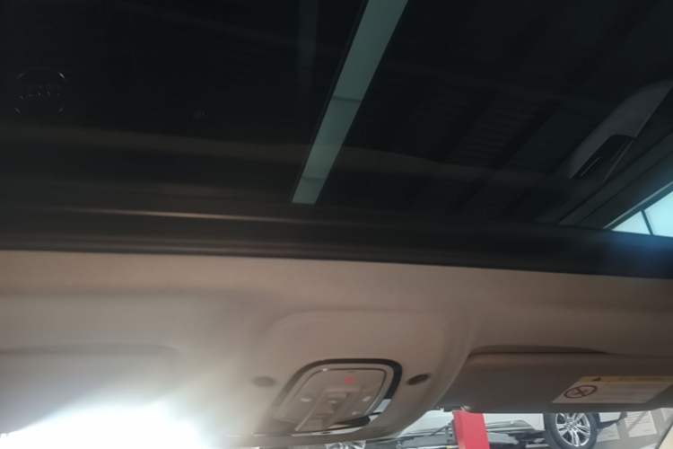 Used Audi A4L 2024 40 TFSI Fashion Dynamic Model Headliner