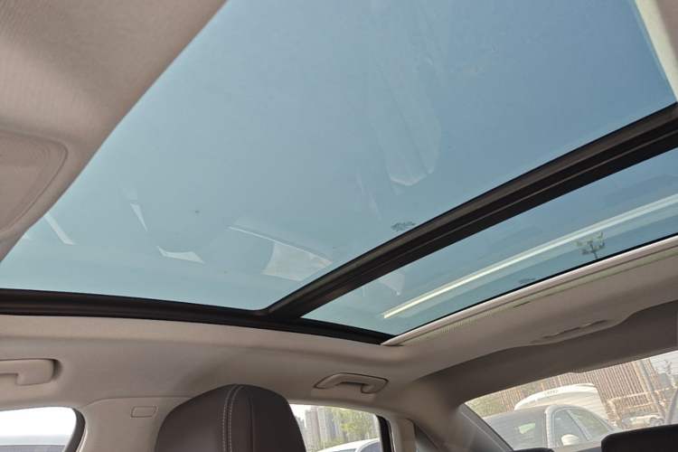 Used Audi A4L 2024 40 TFSI Fashion Dynamic Model Headliner
