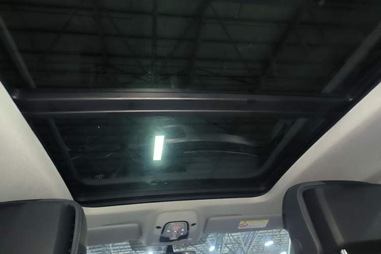 Used Audi A4L 2024 40 TFSI Fashion Dynamic Model Headliner