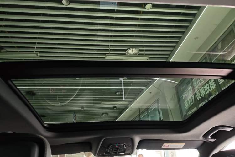 Used Audi A4L 2024 40 TFSI Luxury Dynamic Edition Headliner