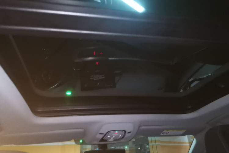 Used Audi A4L 2024 40 TFSI Fashion Dynamic Model Headliner