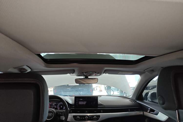 Used Audi A4L 2024 40 TFSI Fashion Dynamic Model Headliner