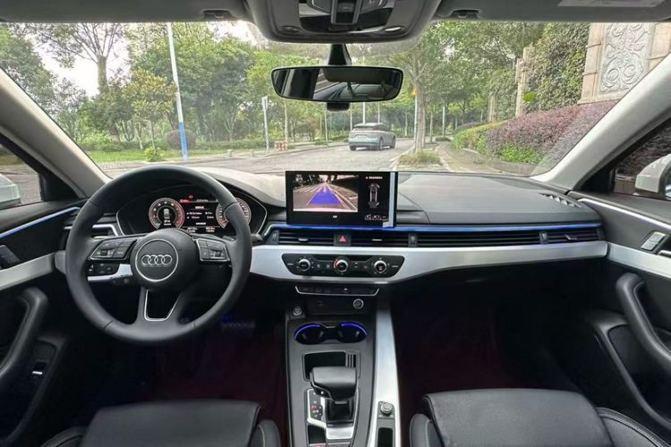 Used Audi A4L 2024 40 TFSI Fashion Dynamic Model Interior 1