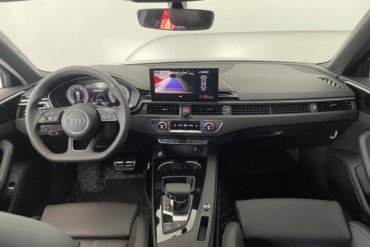 Used Audi A4L 2024 40 TFSI Luxury Dynamic Edition Interior 1