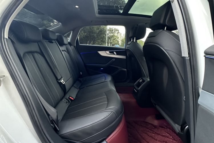 Used Audi A4L 2024 40 TFSI Fashion Dynamic Model Interior 10