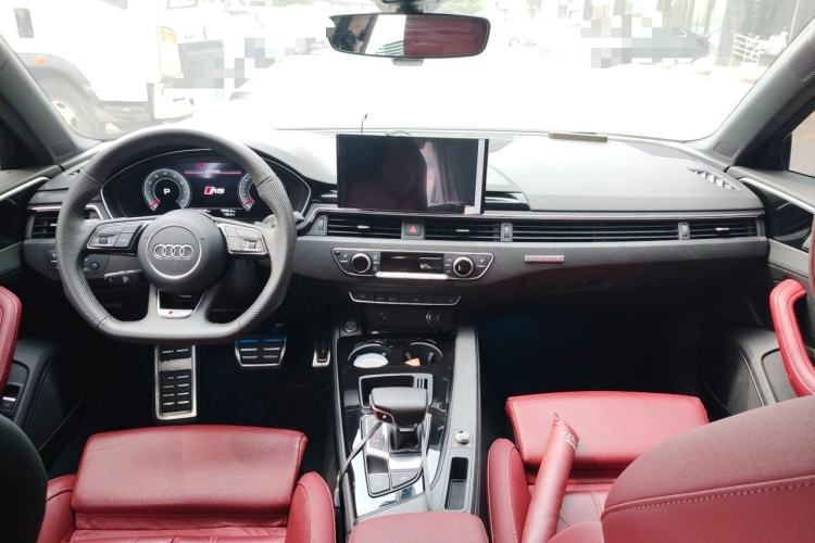 Used Audi A4L 2024 40 TFSI Luxury Dynamic Edition (Starry Night Version) Interior 2