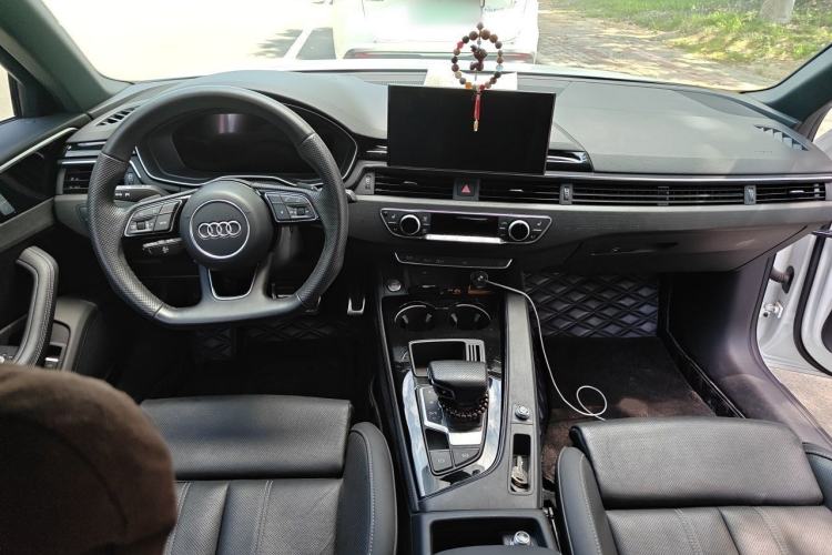 Used Audi A4L 2024 40 TFSI Luxury Dynamic Edition Interior 2