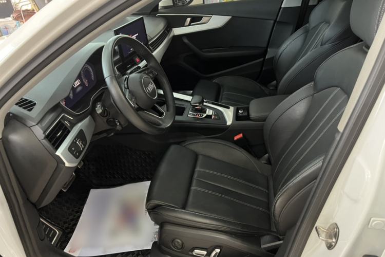 Used Audi A4L 2024 40 TFSI Fashion Dynamic Model Interior 3