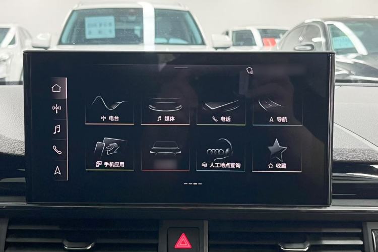 Used Audi A4L 2024 40 TFSI Luxury Dynamic Edition Interior 3