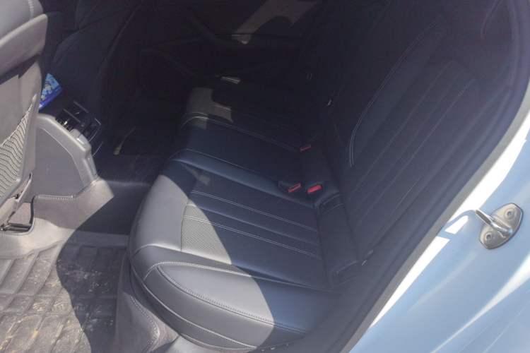Used Audi A4L 2024 40 TFSI Luxury Dynamic Edition Interior 4