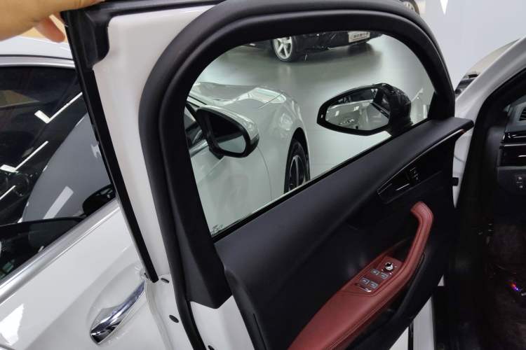 Used Audi A4L 2024 40 TFSI Luxury Dynamic Edition Interior 7