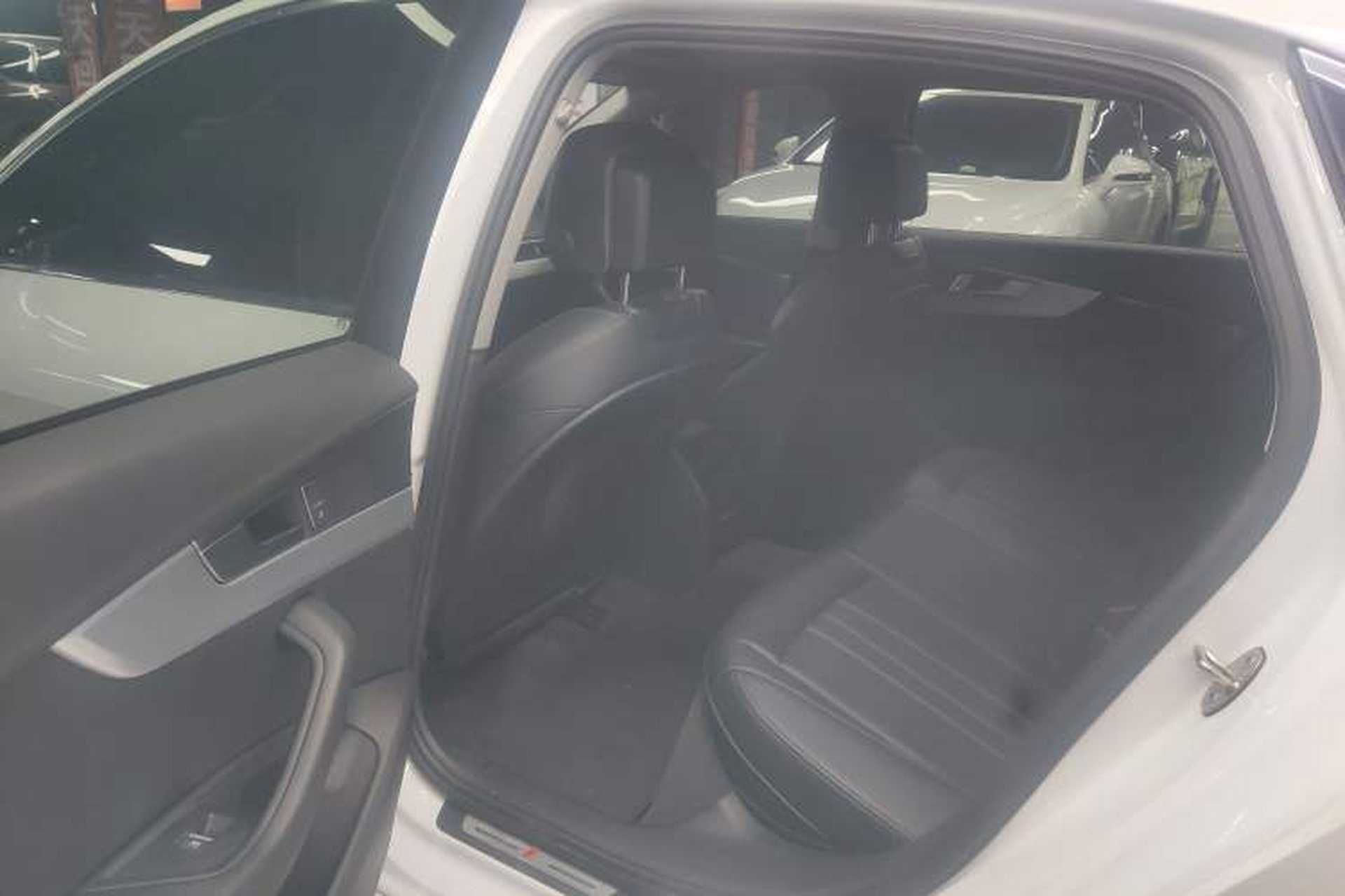 Used Audi A4L 2024 40 TFSI Fashion Dynamic Model Interior 7