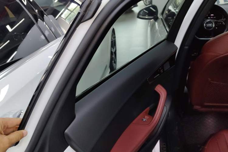 Used Audi A4L 2024 40 TFSI Luxury Dynamic Edition Interior 8