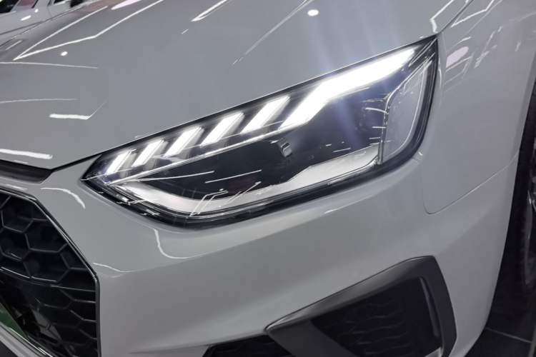 Used Audi A4L 2024 40 TFSI Fashion Dynamic Model Left Front Headlight