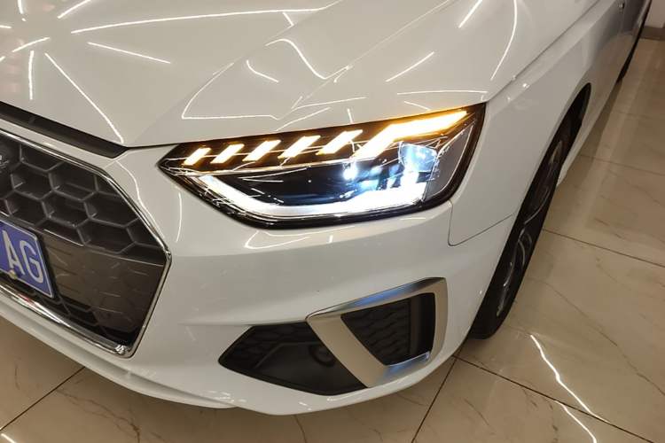 Used Audi A4L 2024 40 TFSI Fashion Dynamic Model Left Front Headlight