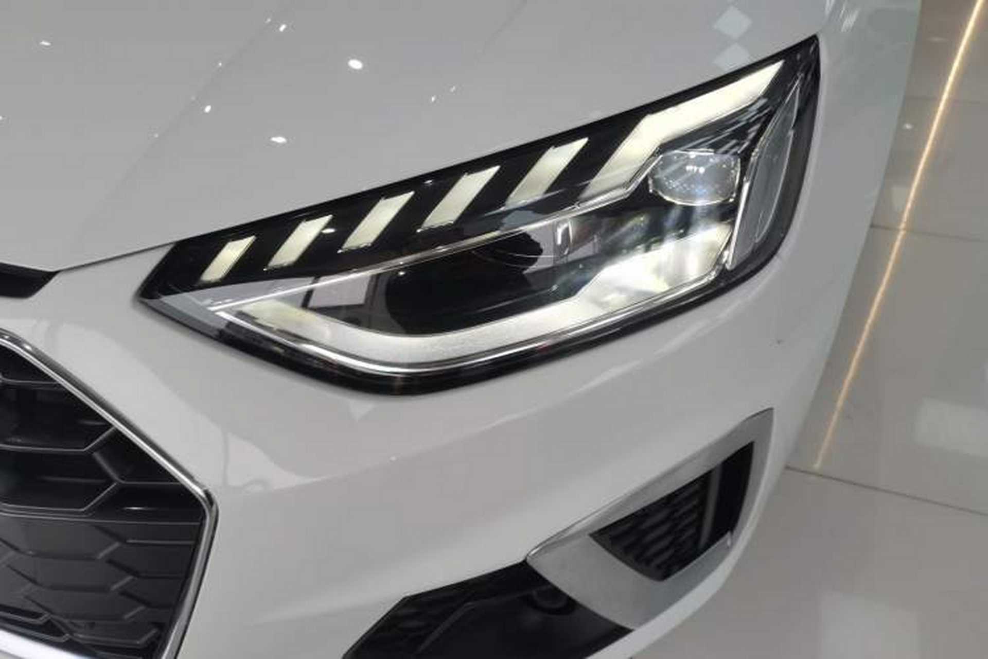 Used Audi A4L 2024 40 TFSI Fashion Dynamic Model Left Front Headlight
