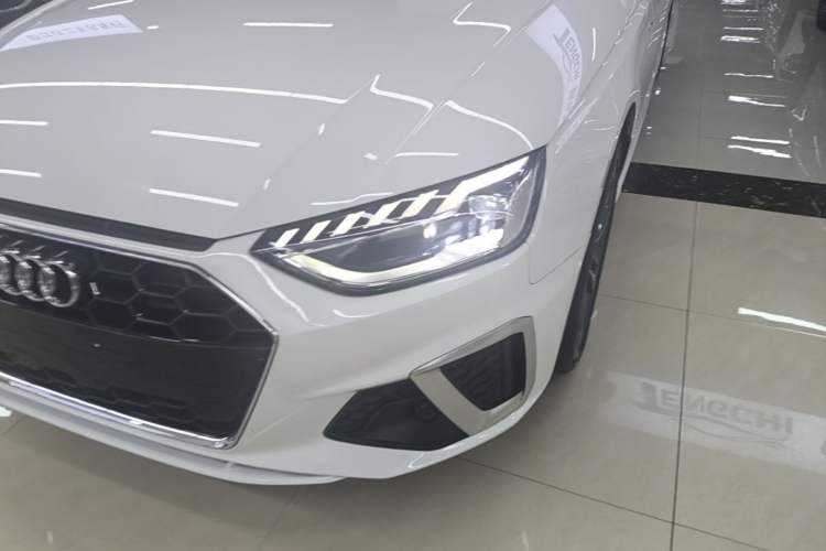 Used Audi A4L 2024 40 TFSI Fashion Dynamic Model Left Front Headlight