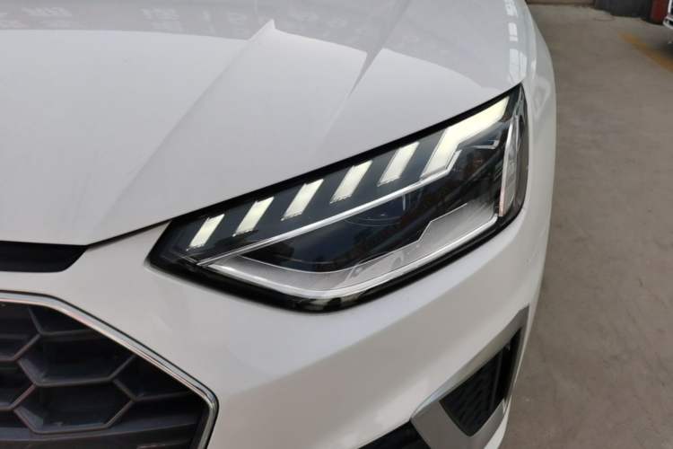 Used Audi A4L 2024 40 TFSI Fashion Dynamic Model Left Front Headlight