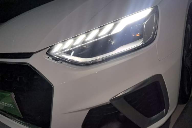Used Audi A4L 2024 40 TFSI Fashion Dynamic Model Left Front Headlight