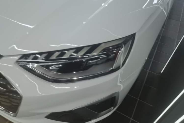 Used Audi A4L 2024 40 TFSI Fashion Dynamic Model Left Front Headlight