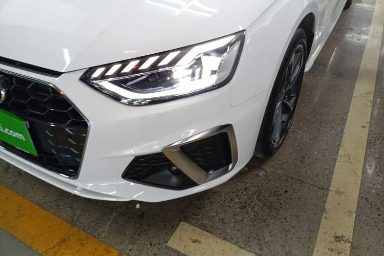 Used Audi A4L 2024 40 TFSI Fashion Dynamic Model Left Front Headlight