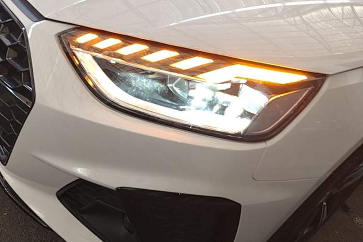 Used Audi A4L 2024 40 TFSI Luxury Dynamic Edition Left Front Headlight