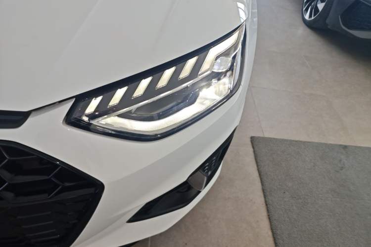 Used Audi A4L 2024 40 TFSI Luxury Dynamic Edition Left Front Headlight