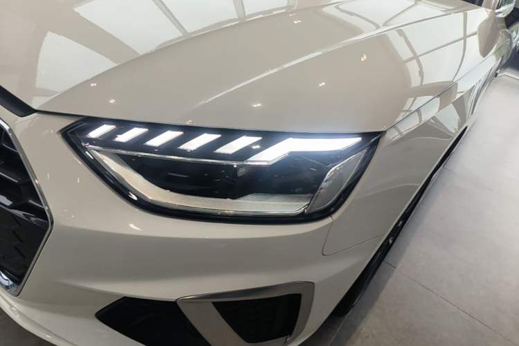 Used Audi A4L 2024 40 TFSI Fashion Dynamic Model Left Front Headlight