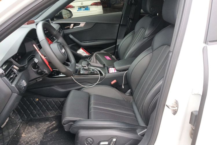 Used Audi A4L 2024 40 TFSI Luxury Dynamic Edition Left Front Seat