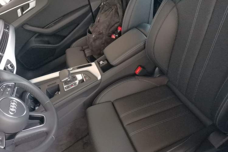 Used Audi A4L 2024 40 TFSI Fashion Dynamic Model Left Front Seat